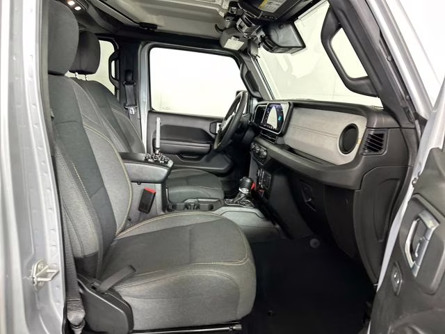 2024 Silver Zynith Clearcoat Jeep Wrangler Willys 4xe 4X4 SUV