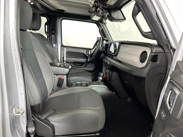 2024 Silver Zynith Clearcoat Jeep Wrangler Willys 4xe 4X4 SUV