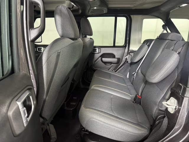 2024 Granite Crystal Metallic Clearcoat Jeep Wrangler Willys 4xe 4X4 SUV