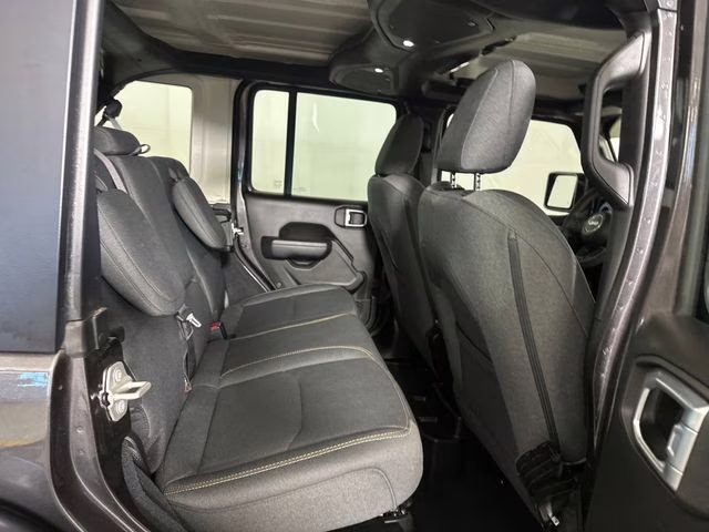 2024 Granite Crystal Metallic Clearcoat Jeep Wrangler Willys 4xe 4X4 SUV