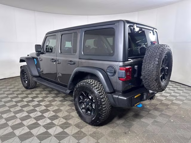 2024 Granite Crystal Metallic Clearcoat Jeep Wrangler Willys 4xe 4X4 SUV