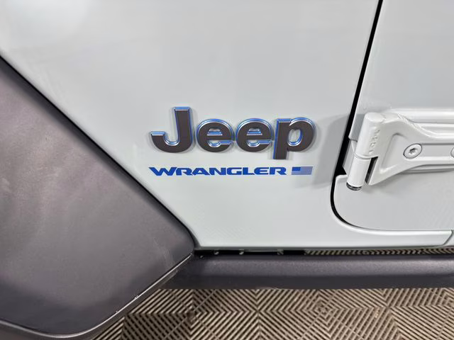 2024 Earl Clearcoat Jeep Wrangler Willys 4xe 4X4 SUV