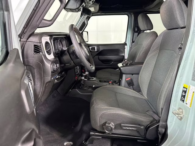 2024 Earl Clearcoat Jeep Wrangler Willys 4xe 4X4 SUV