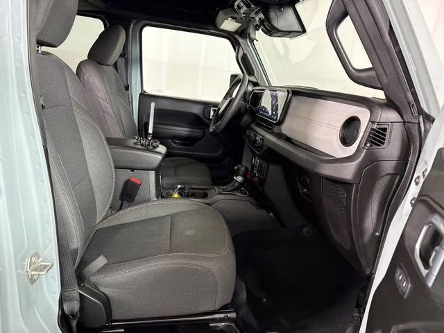 2024 Earl Clearcoat Jeep Wrangler Willys 4xe 4X4 SUV