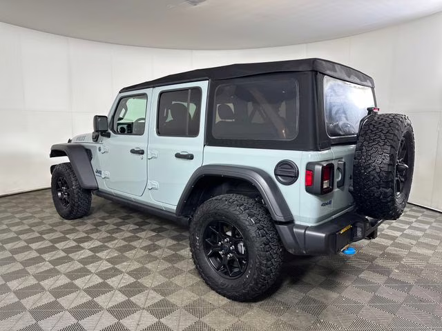 2024 Earl Clearcoat Jeep Wrangler Willys 4xe 4X4 SUV