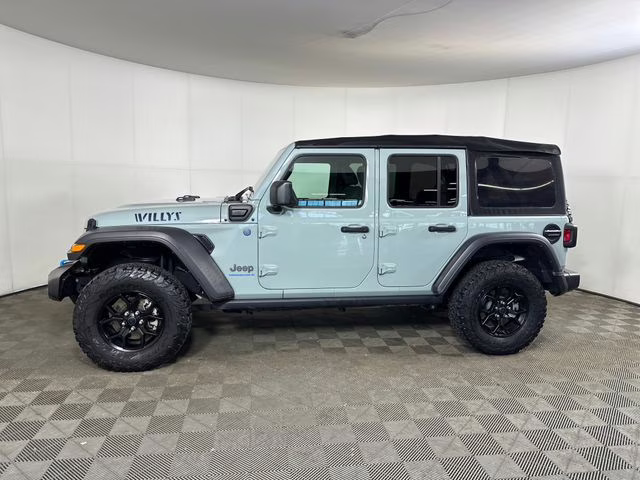 2024 Earl Clearcoat Jeep Wrangler Willys 4xe 4X4 SUV