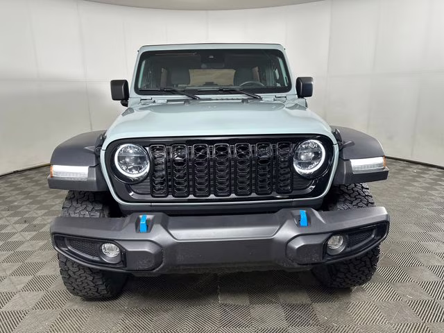 2024 Earl Clearcoat Jeep Wrangler Willys 4xe 4X4 SUV