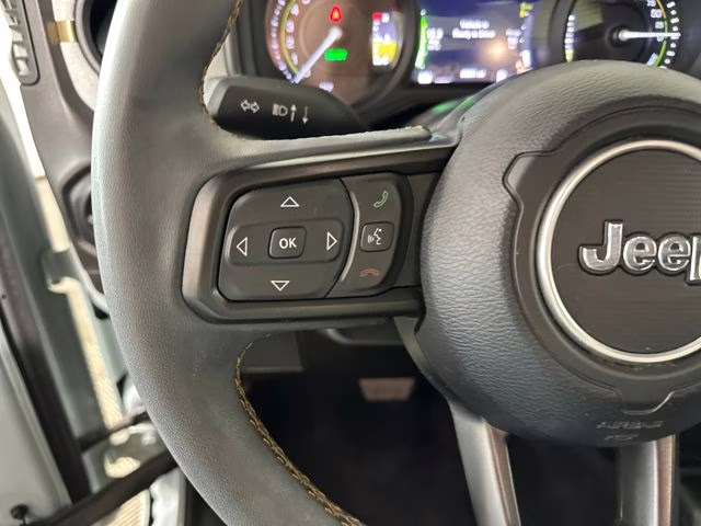 2024 Earl Clearcoat Jeep Wrangler Willys 4xe 4X4 SUV