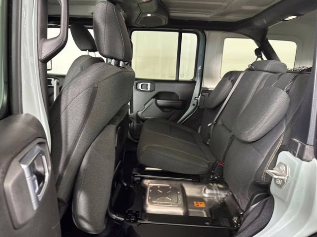 2024 Earl Clearcoat Jeep Wrangler Willys 4xe 4X4 SUV