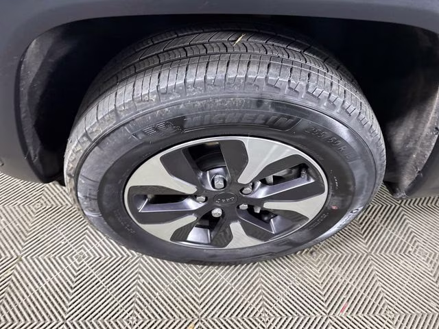 2023 Baltic Gray Metallic Clearcoat Jeep Grand Cherokee 4xe 4X4 SUV