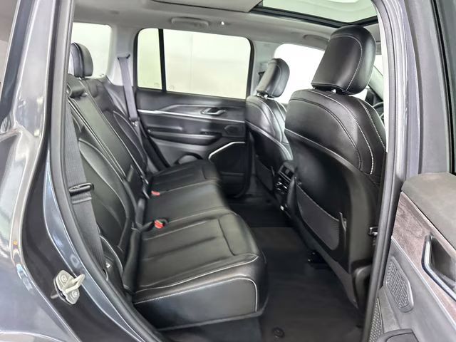 2023 Baltic Gray Metallic Clearcoat Jeep Grand Cherokee 4xe 4X4 SUV