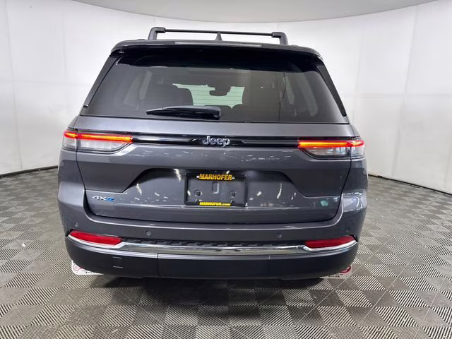 2023 Baltic Gray Metallic Clearcoat Jeep Grand Cherokee 4xe 4X4 SUV