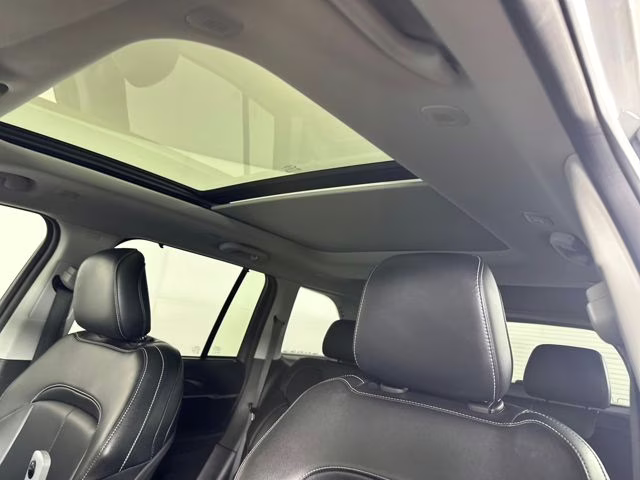 2023 Bright White Clearcoat Jeep Grand Cherokee 4xe 4X4 SUV