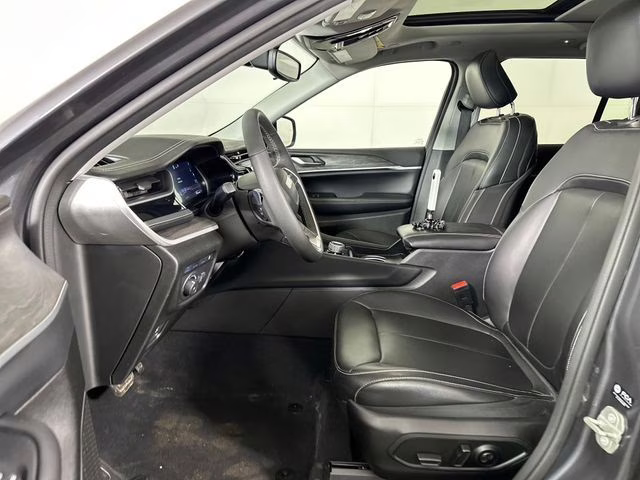 2024 Baltic Gray Metallic Clearcoat Jeep Grand Cherokee 4xe 4X4 SUV