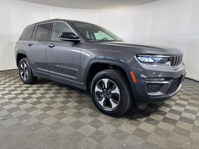 2024 Baltic Gray Metallic Clearcoat Jeep Grand Cherokee 4xe 4X4 SUV