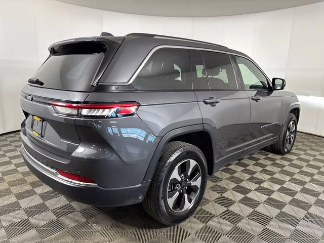 2024 Baltic Gray Metallic Clearcoat Jeep Grand Cherokee 4xe 4X4 SUV