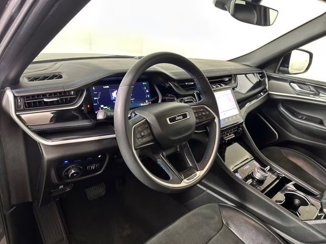 2022 Baltic Gray Metallic Clearcoat Jeep Grand Cherokee Trailhawk 4xe 4X4 SUV