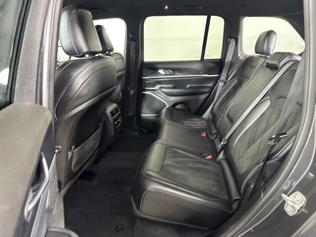 2022 Baltic Gray Metallic Clearcoat Jeep Grand Cherokee Trailhawk 4xe 4X4 SUV