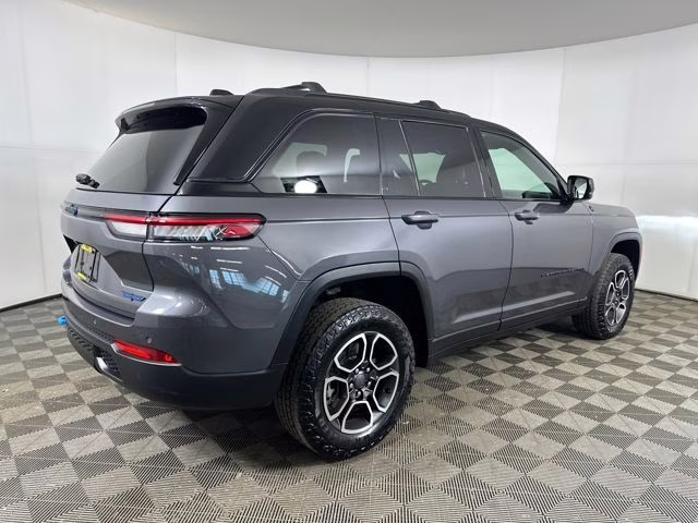 2022 Baltic Gray Metallic Clearcoat Jeep Grand Cherokee Trailhawk 4xe 4X4 SUV