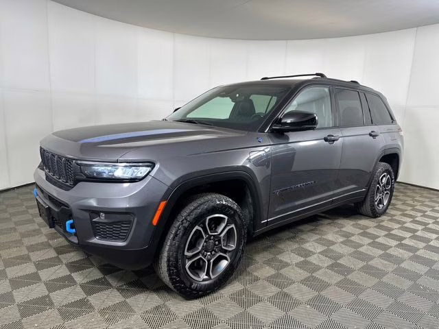 2022 Baltic Gray Metallic Clearcoat Jeep Grand Cherokee Trailhawk 4xe 4X4 SUV