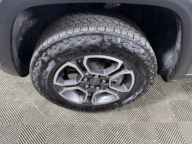 2022 Baltic Gray Metallic Clearcoat Jeep Grand Cherokee Trailhawk 4xe 4X4 SUV