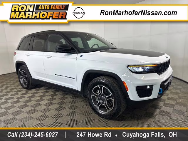 2022 Bright White Clearcoat Jeep Grand Cherokee Trailhawk 4xe 4X4 SUV