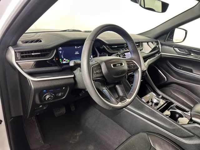 2022 Bright White Clearcoat Jeep Grand Cherokee Trailhawk 4xe 4X4 SUV