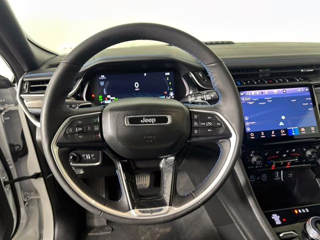 2022 Bright White Clearcoat Jeep Grand Cherokee Trailhawk 4xe 4X4 SUV