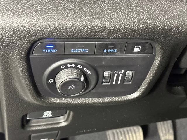 2022 Bright White Clearcoat Jeep Grand Cherokee Trailhawk 4xe 4X4 SUV