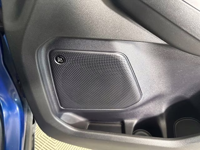 2023 Blue Metallic Ford Escape Plug-In Hybrid Base FWD SUV