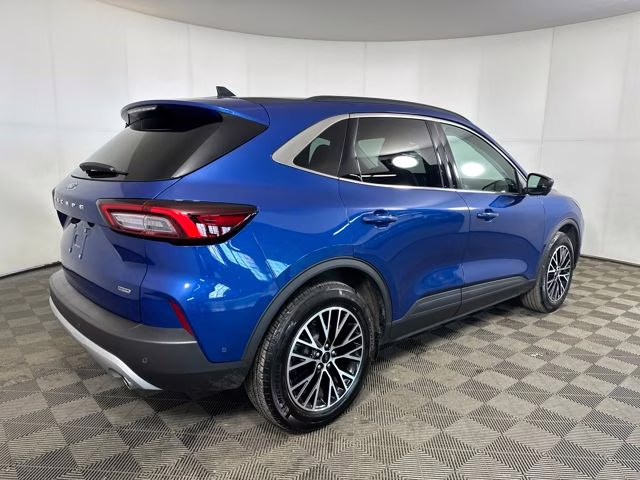 2023 Blue Metallic Ford Escape Plug-In Hybrid Base FWD SUV