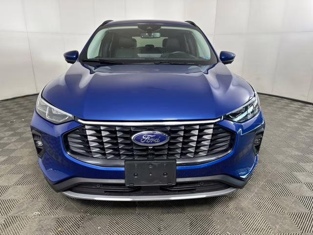 2023 Blue Metallic Ford Escape Plug-In Hybrid Base FWD SUV