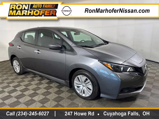 2025 Gun Metallic Nissan Leaf S FWD Hatchback