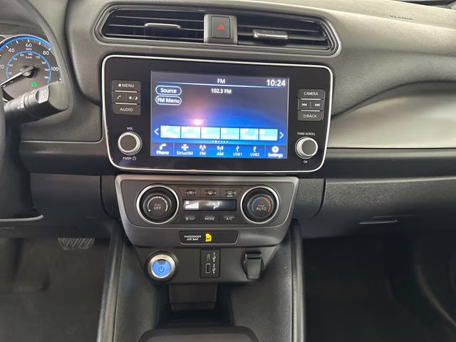 2025 Gun Metallic Nissan Leaf S FWD Hatchback