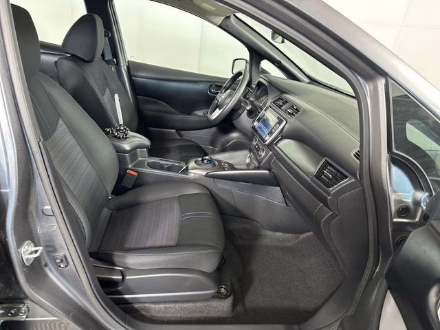 2025 Gun Metallic Nissan Leaf S FWD Hatchback