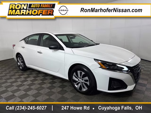 2025 Glacier White Nissan Altima 2.5 S FWD Sedan