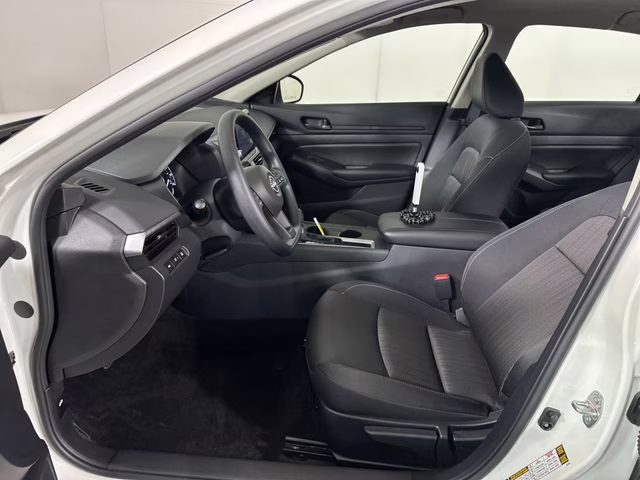 2025 Glacier White Nissan Altima 2.5 S FWD Sedan