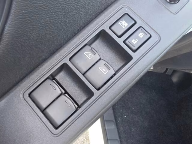 2026 Glacier White Nissan Frontier SV 4X4 Truck