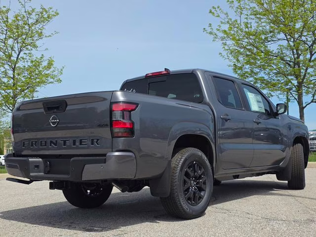 2026 Gun Metallic Nissan Frontier SV 4X4 Truck