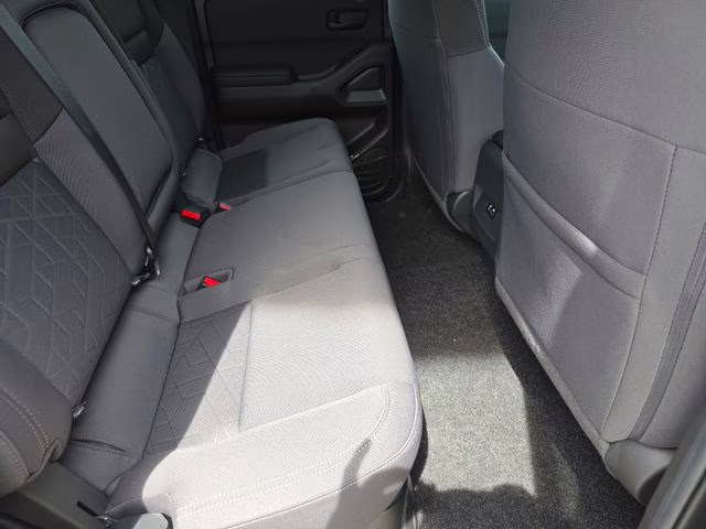 2026 Gun Metallic Nissan Frontier SV 4X4 Truck