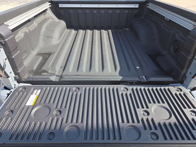 2026 Boulder Gray Pearl Nissan Frontier PRO-4X 4X4 Truck