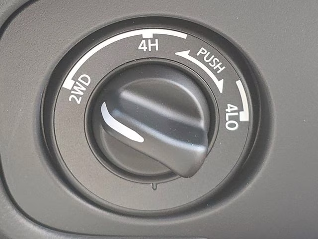 2026 Boulder Gray Pearl Nissan Frontier PRO-4X 4X4 Truck