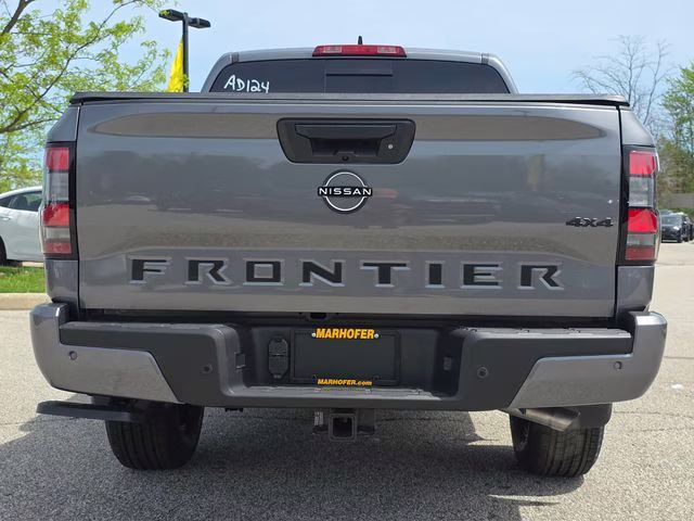 2026 Gun Metallic Nissan Frontier SV 4X4 Truck