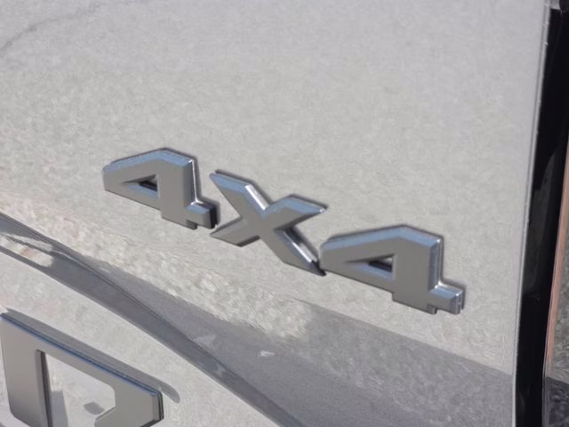 2026 Gun Metallic Nissan Frontier SV 4X4 Truck