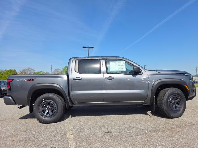 2026 Gun Metallic Nissan Frontier PRO-4X 4X4 Truck