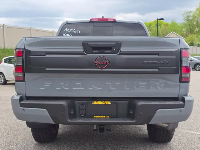 2026 Boulder Gray Pearl Nissan Frontier PRO-4X 4X4 Truck