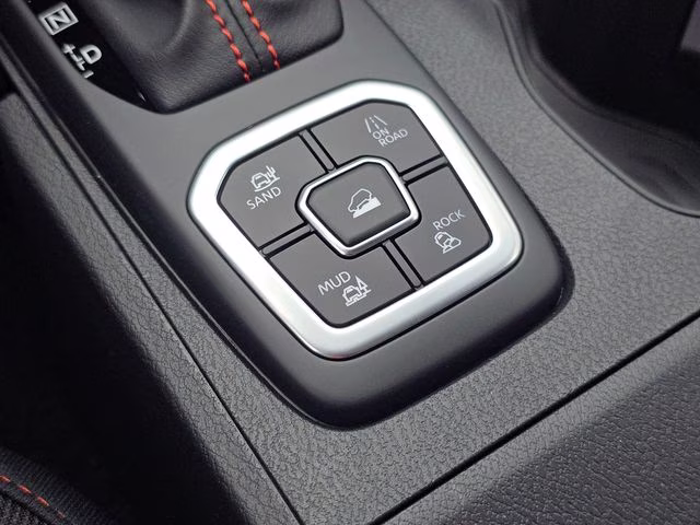 2026 Boulder Gray Pearl Nissan Frontier PRO-4X 4X4 Truck