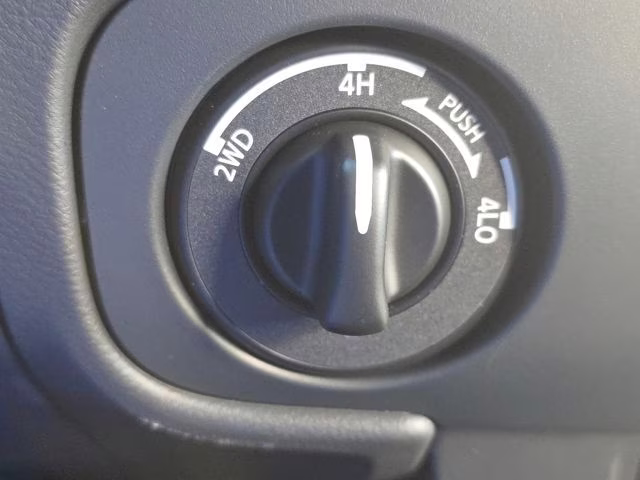 2026 Gun Metallic Nissan Frontier SV 4X4 Truck