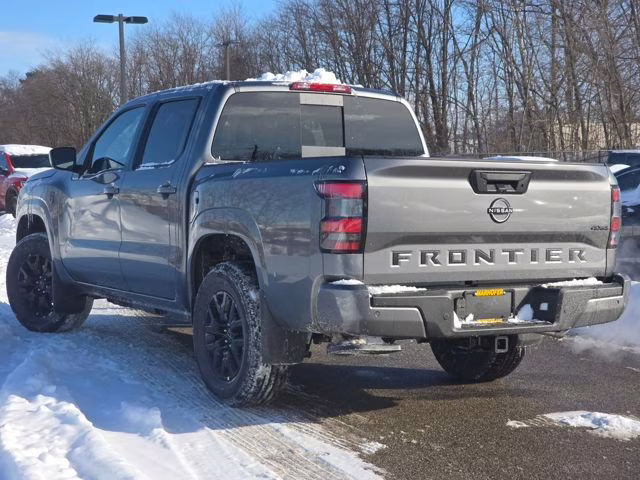 2026 Gun Metallic Nissan Frontier SV 4X4 Truck