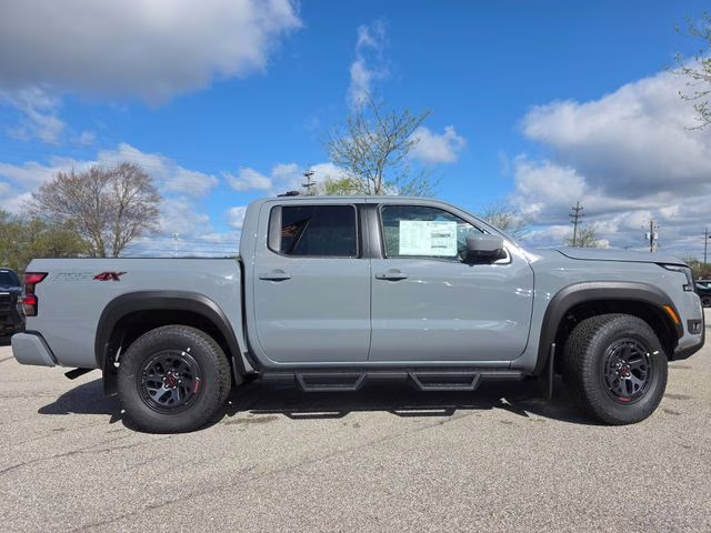 2026 Boulder Gray Pearl Nissan Frontier PRO-4X 4X4 Truck